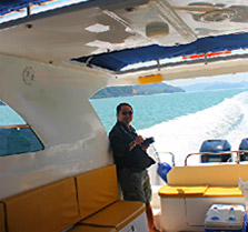 Charter Speed Boat